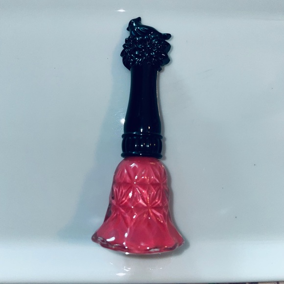 Anna Sui Bells Ring Nail Plsh N310 - Picture 3 of 4